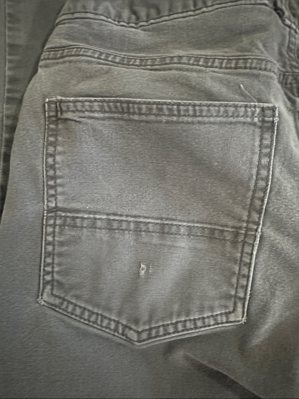 Carhartt pants gray men’s size 30/34 distressed - Picture 6 of 7